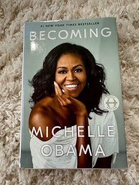 Becoming by Michelle Obama - Hardcover Book